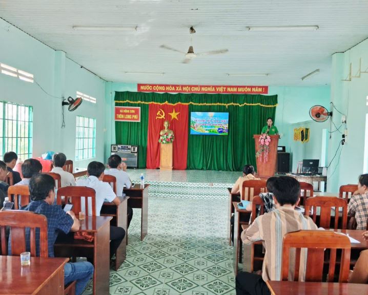 Xã Hồng Sơn ra mắt mô hình “Chi hội Nông dân số” - đưa chuyển đổi số đến gần hơn với người dân